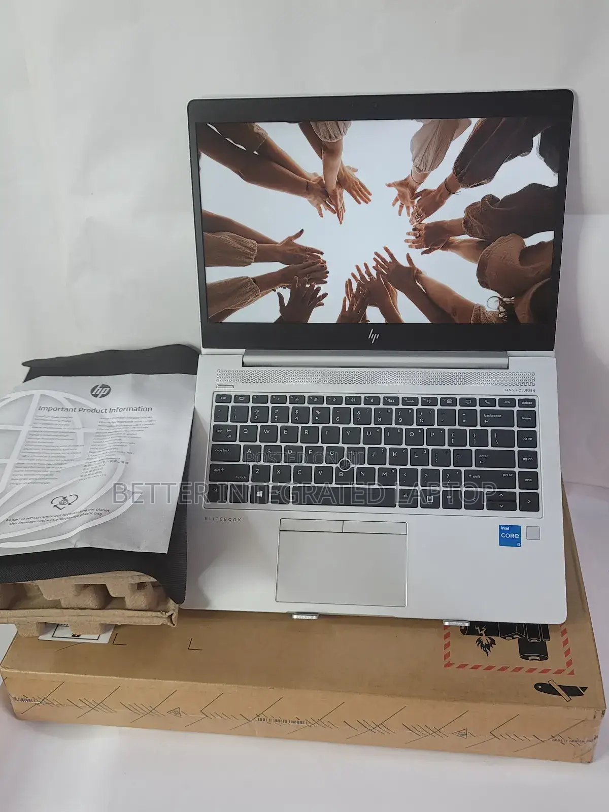 New Laptop HP EliteBook 830 8GB Intel Core i5 SSD 1T