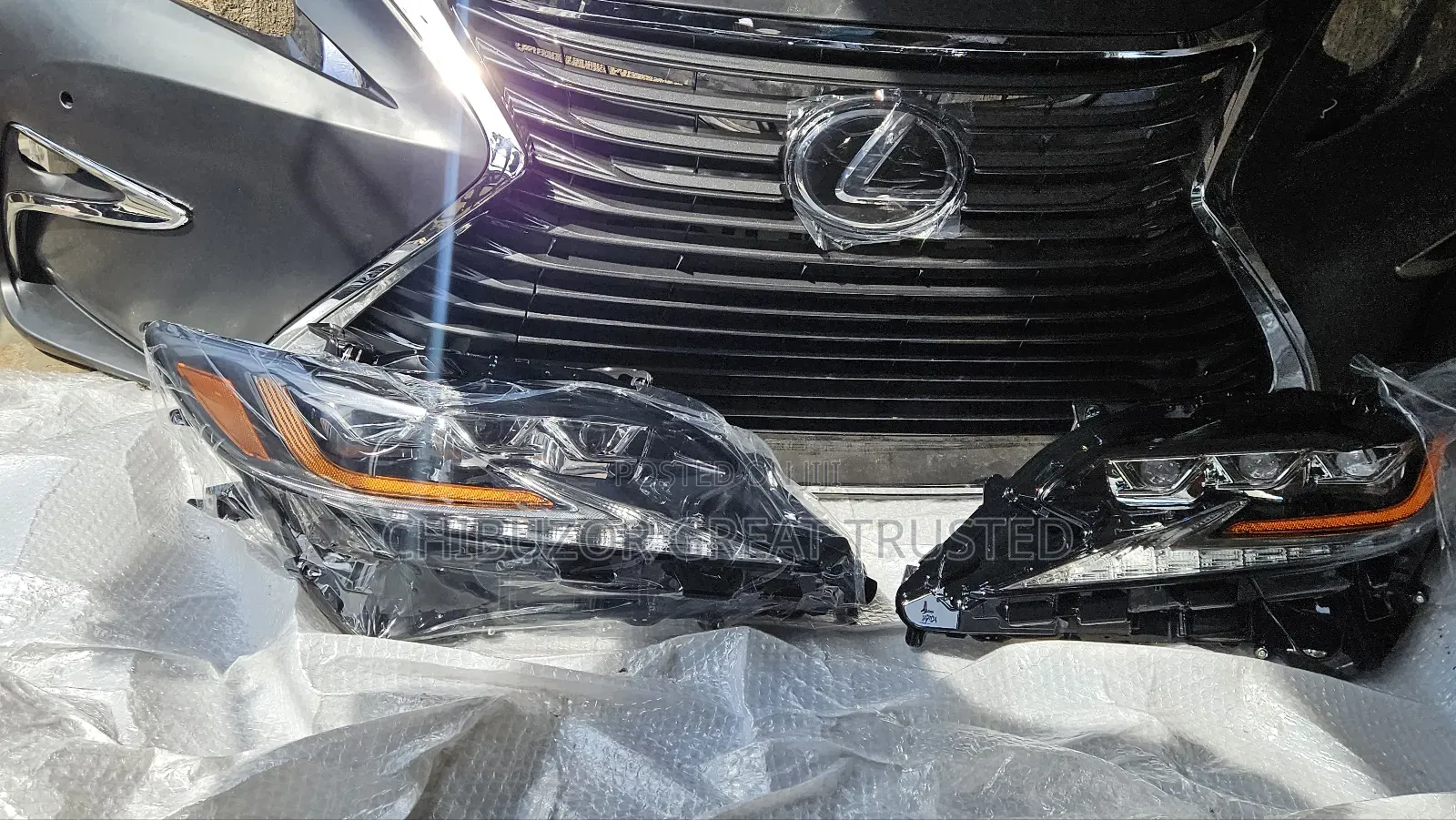 Conversion Bumper and 3 Torch Headlamp Es 350 2013 to 2018