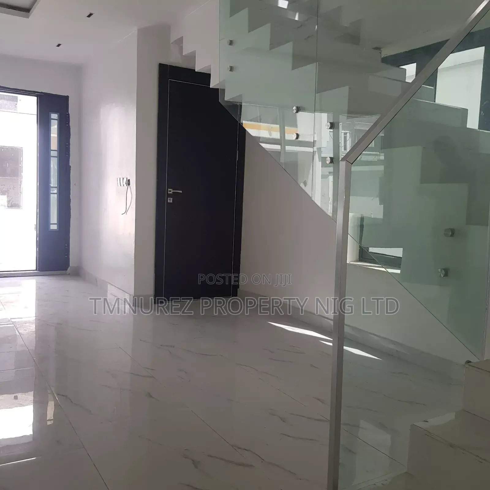 5bdrm Duplex in Chevon Lekki for sale