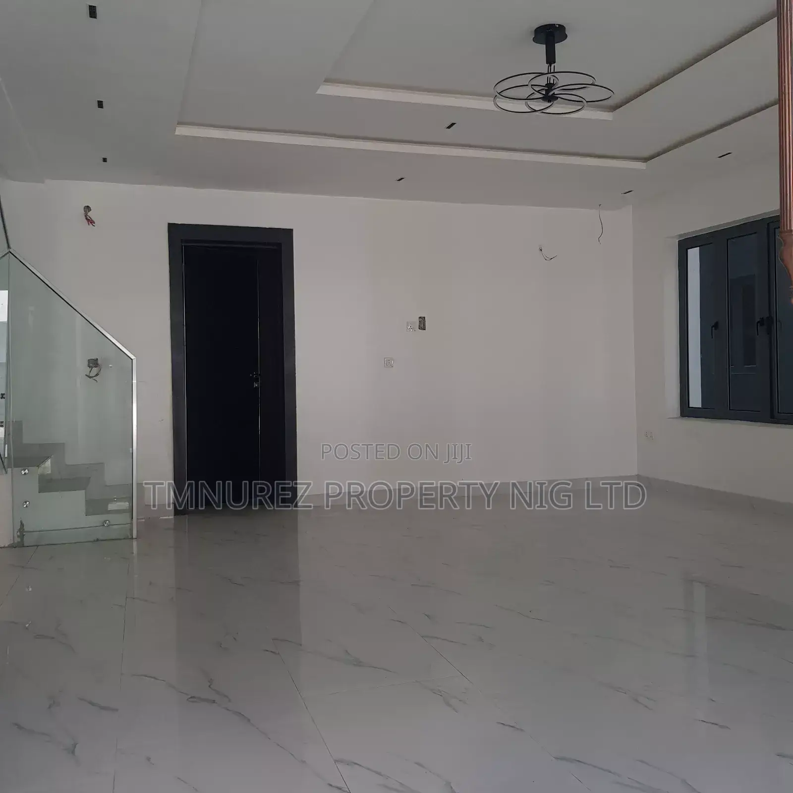 5bdrm Duplex in Chevon Lekki for sale