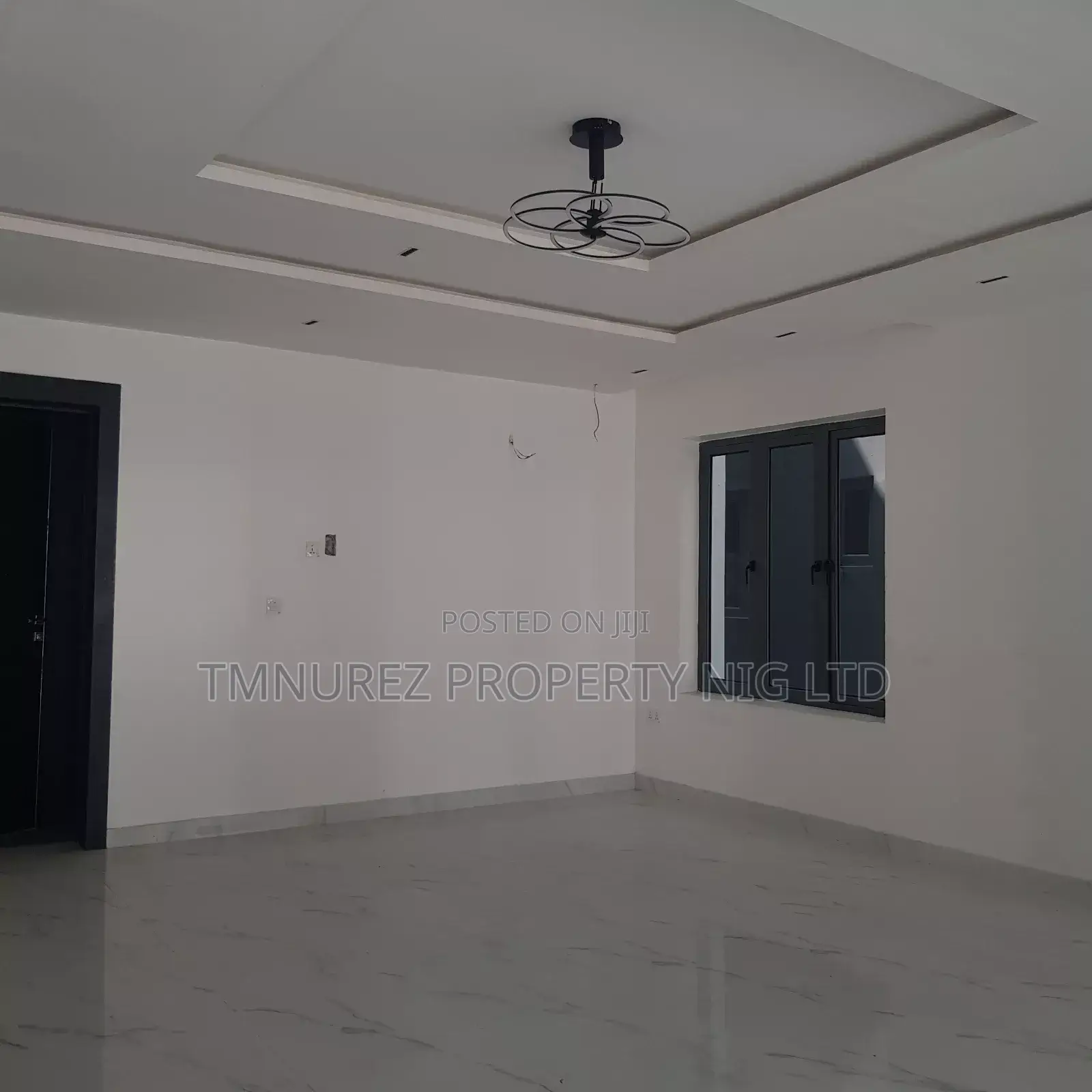 5bdrm Duplex in Chevon Lekki for sale
