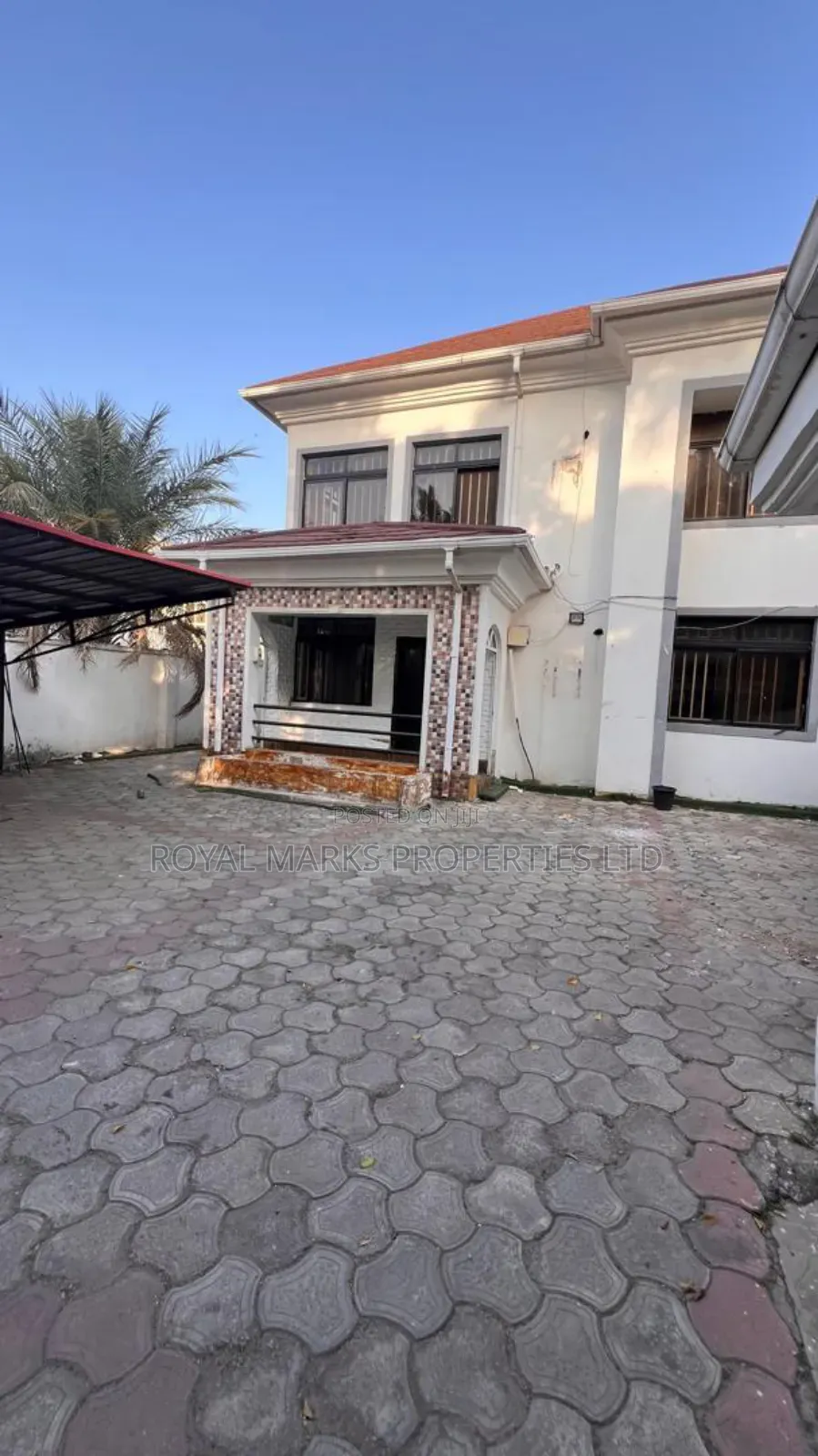 5bdrm Duplex in Garki 2 for sale