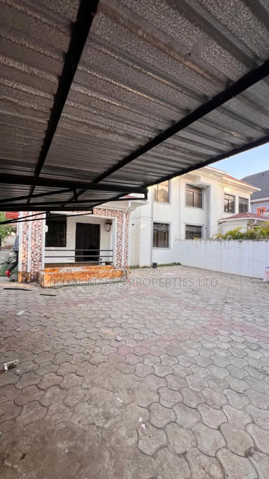 5bdrm Duplex in Garki 2 for sale