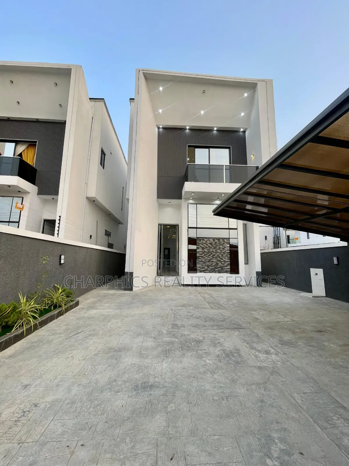 5bdrm Duplex in Ajah for sale