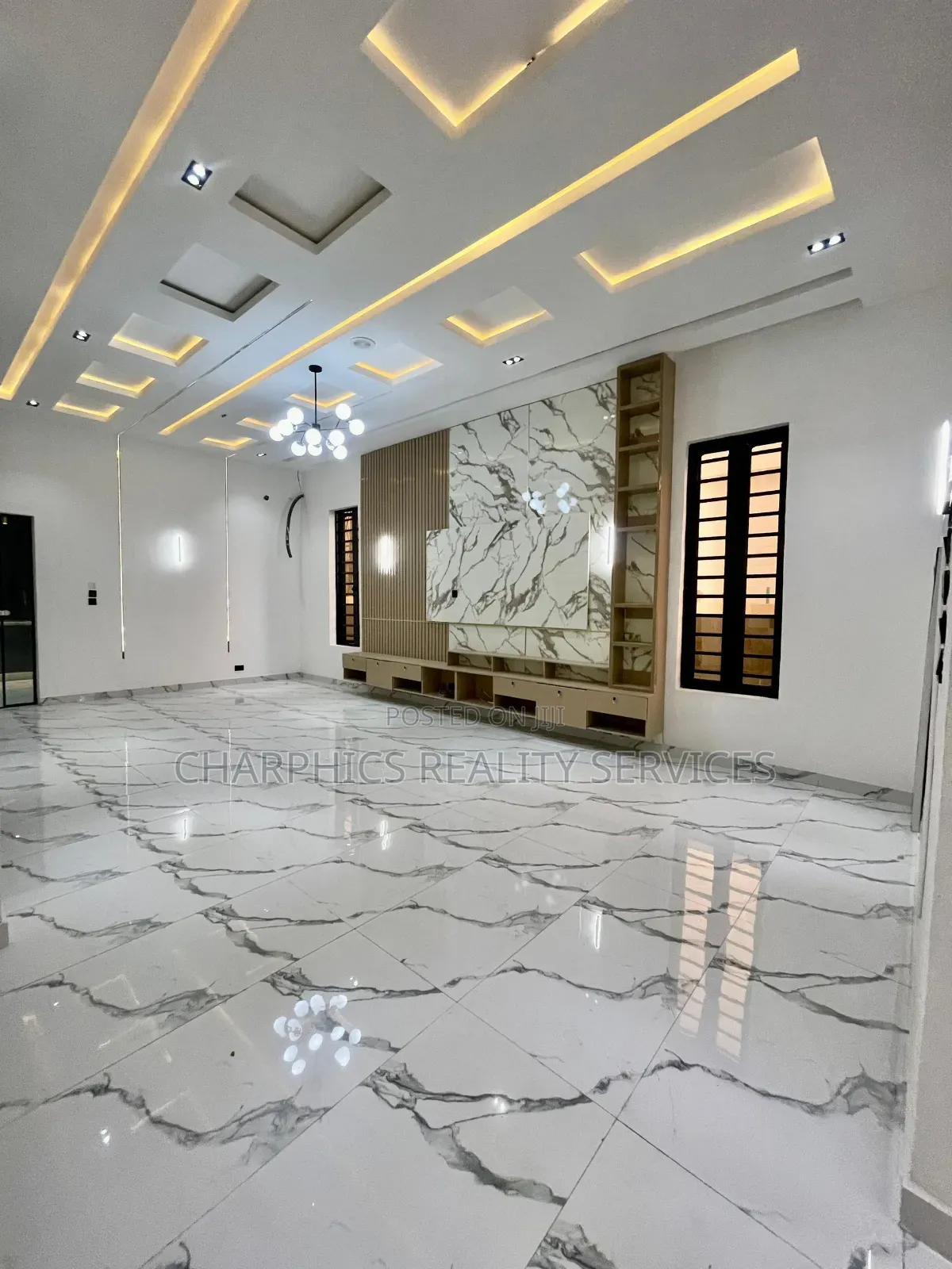 5bdrm Duplex in Ajah for sale