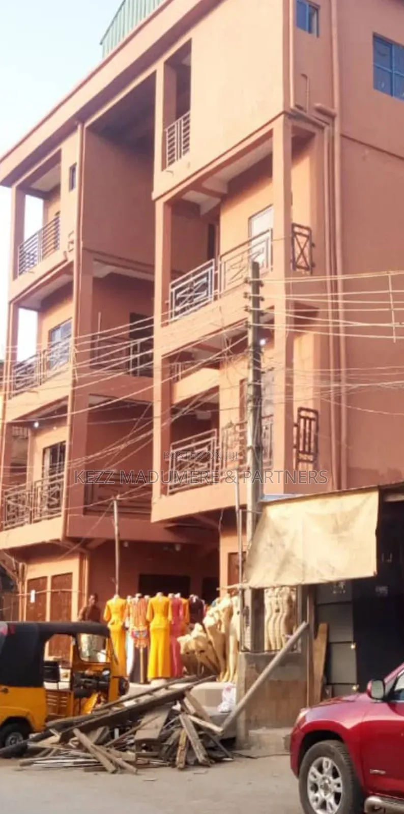 For Sale: 3 Storey Plaza Near Main Market, Onitsha