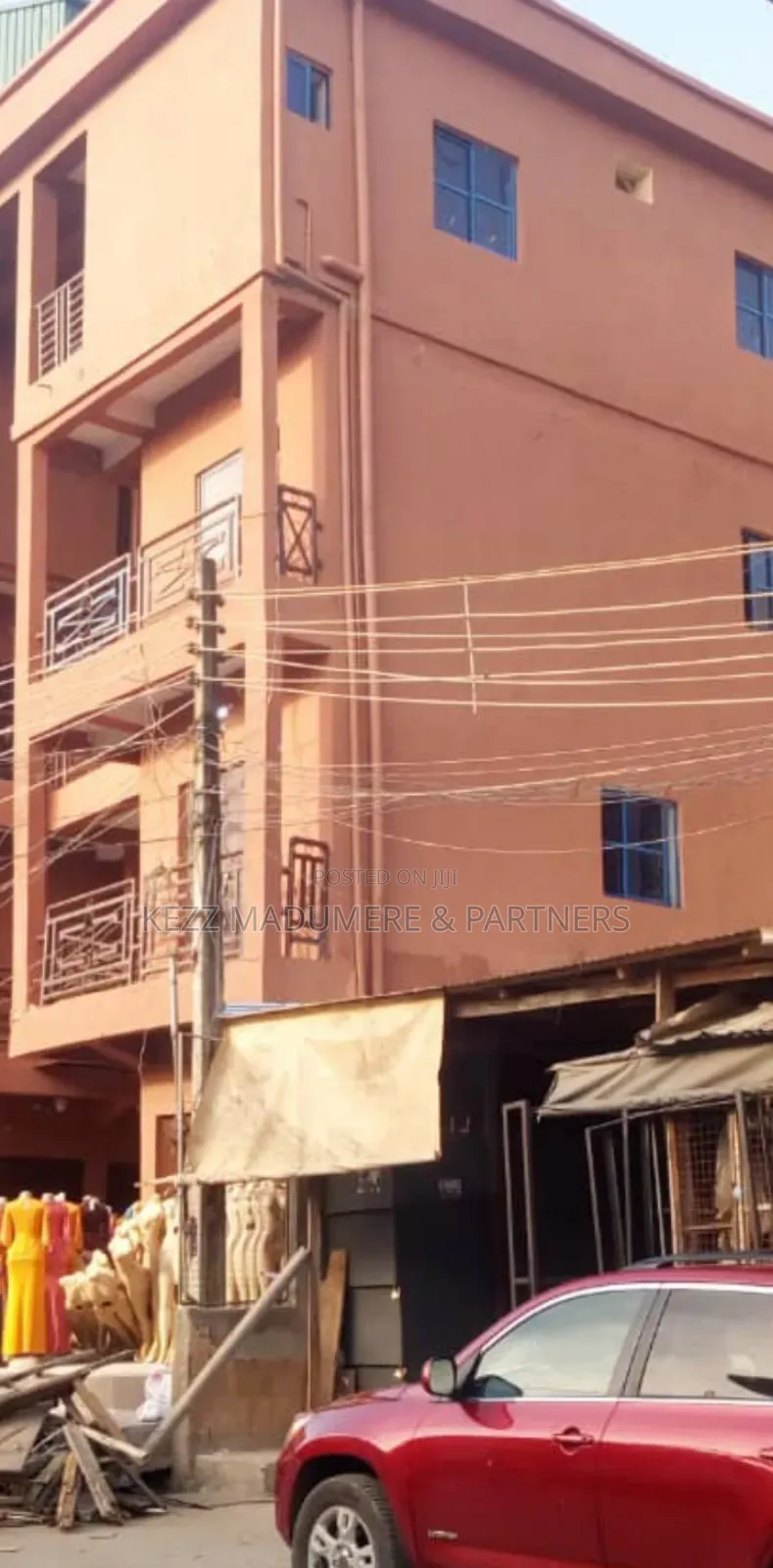 For Sale: 3 Storey Plaza Near Main Market, Onitsha