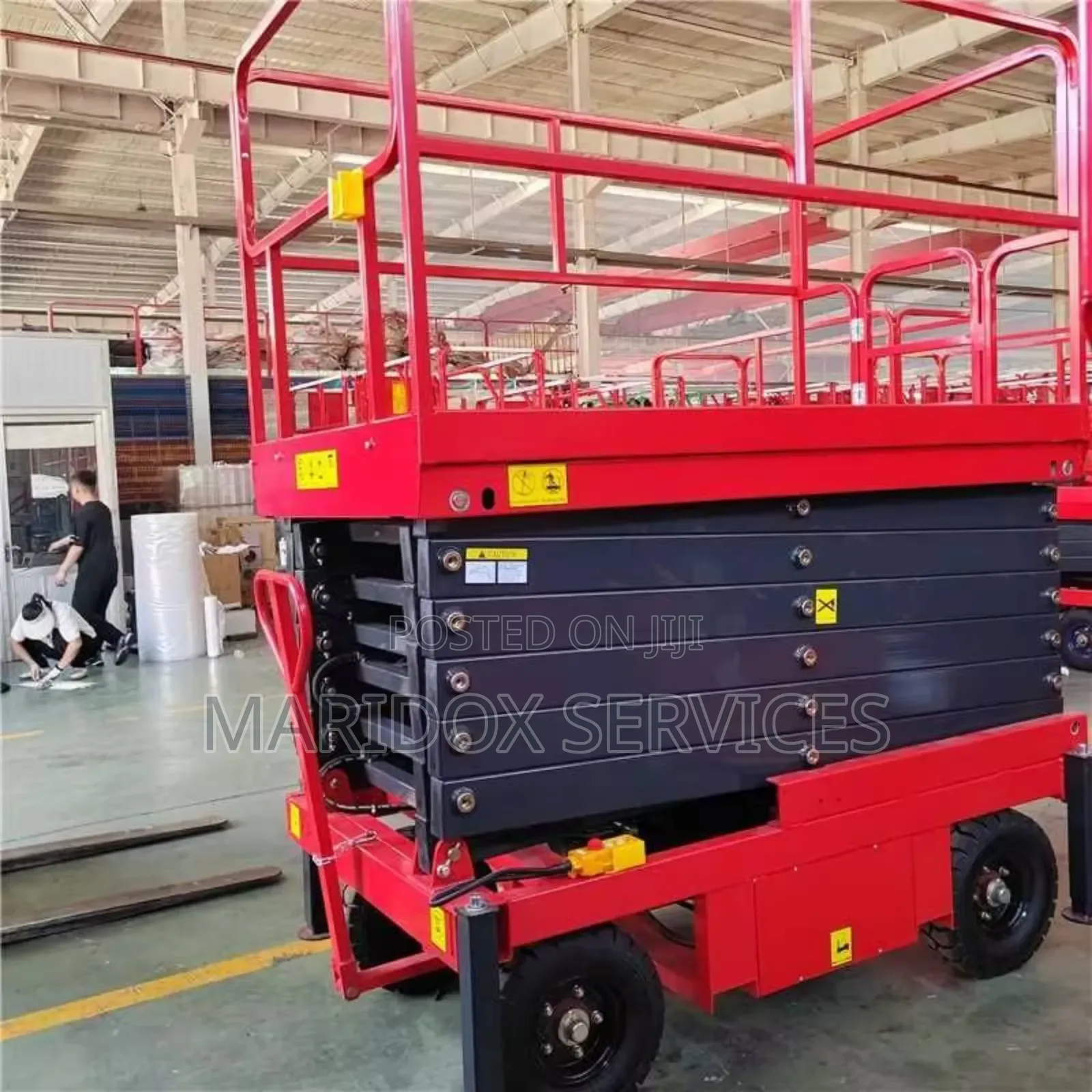 Scissor Lift 300kgx14m Battery Powered