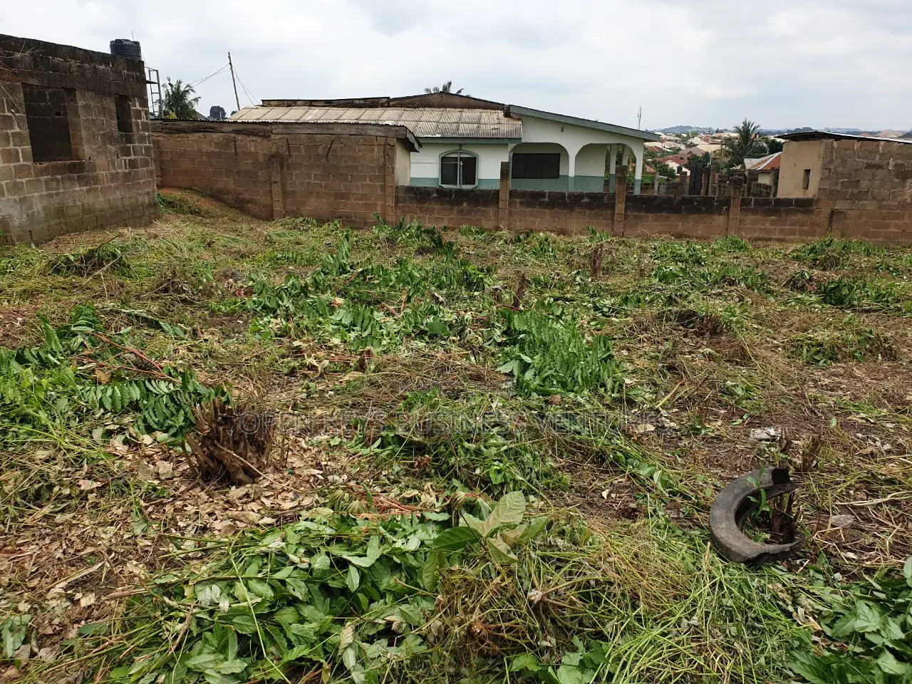 3bdrm Bungalow in Wire And Cable, Apata for sale