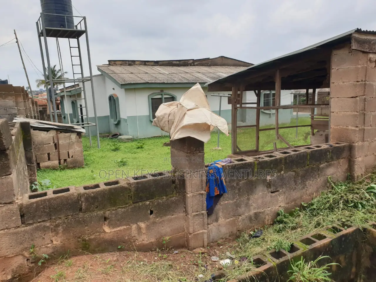 3bdrm Bungalow in Wire And Cable, Apata for sale