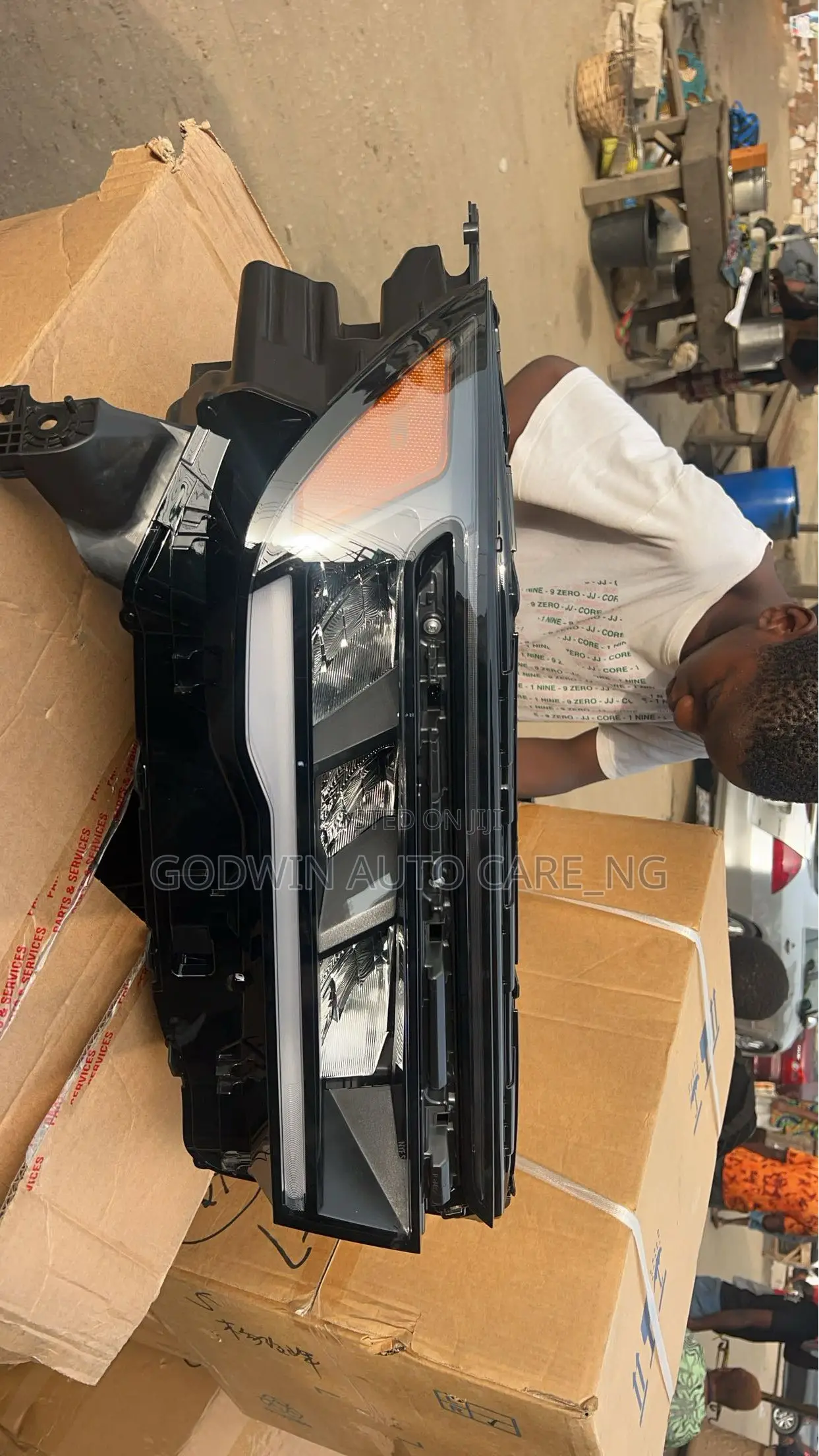 Headlight 2024 Honda Pilot
