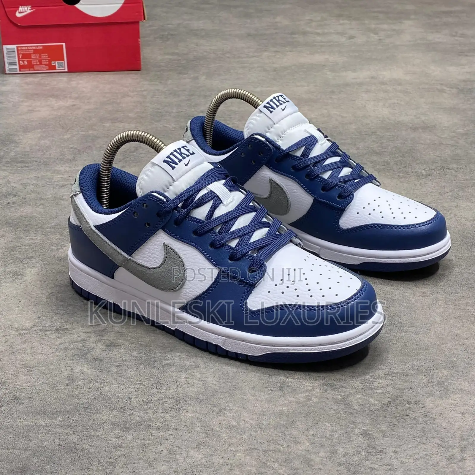 Original Nike SB Dunk Series Sneakers Collections