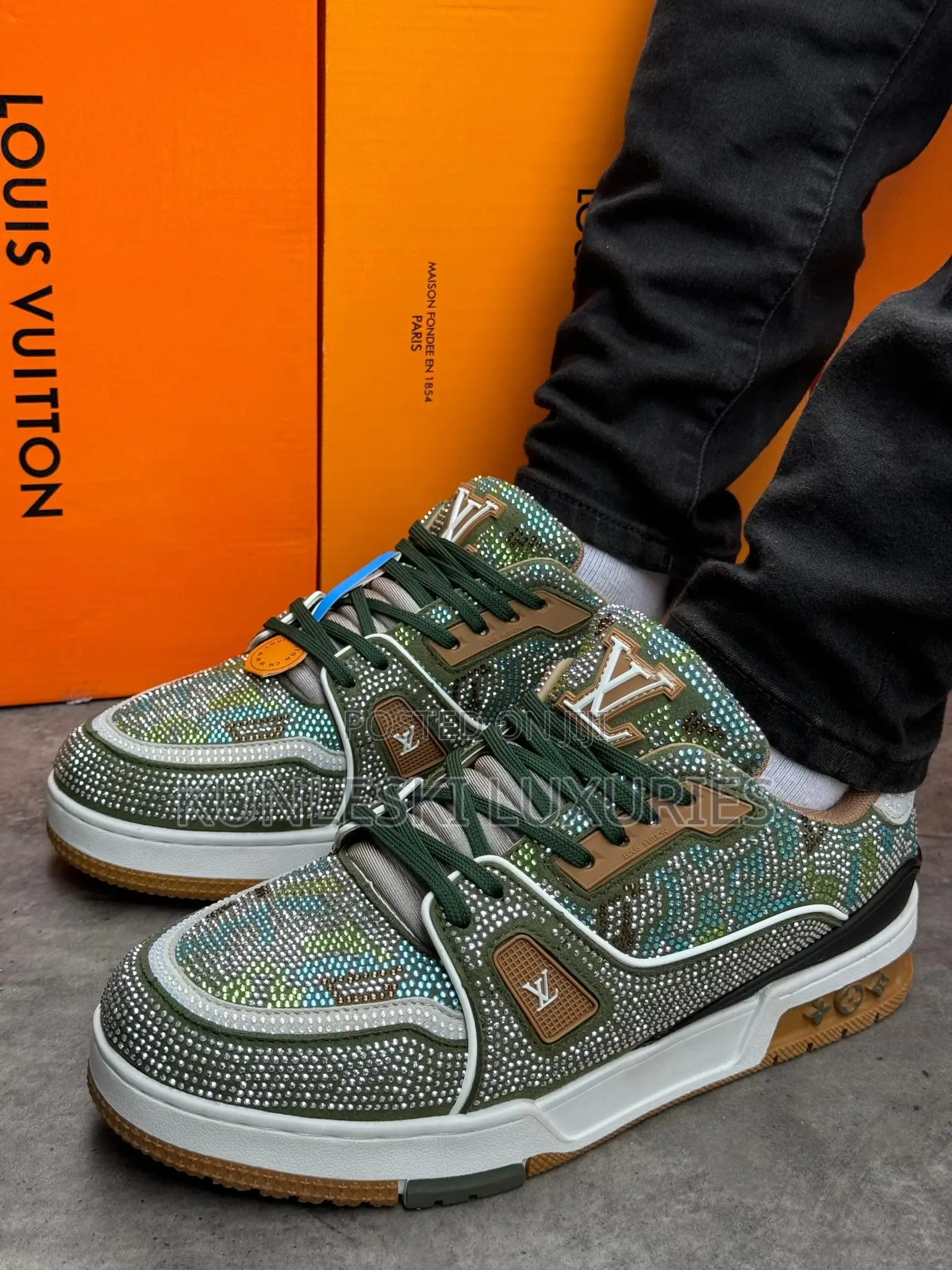 Original Louis Vuitton Sneakers Crystal Camouflage Sneakers