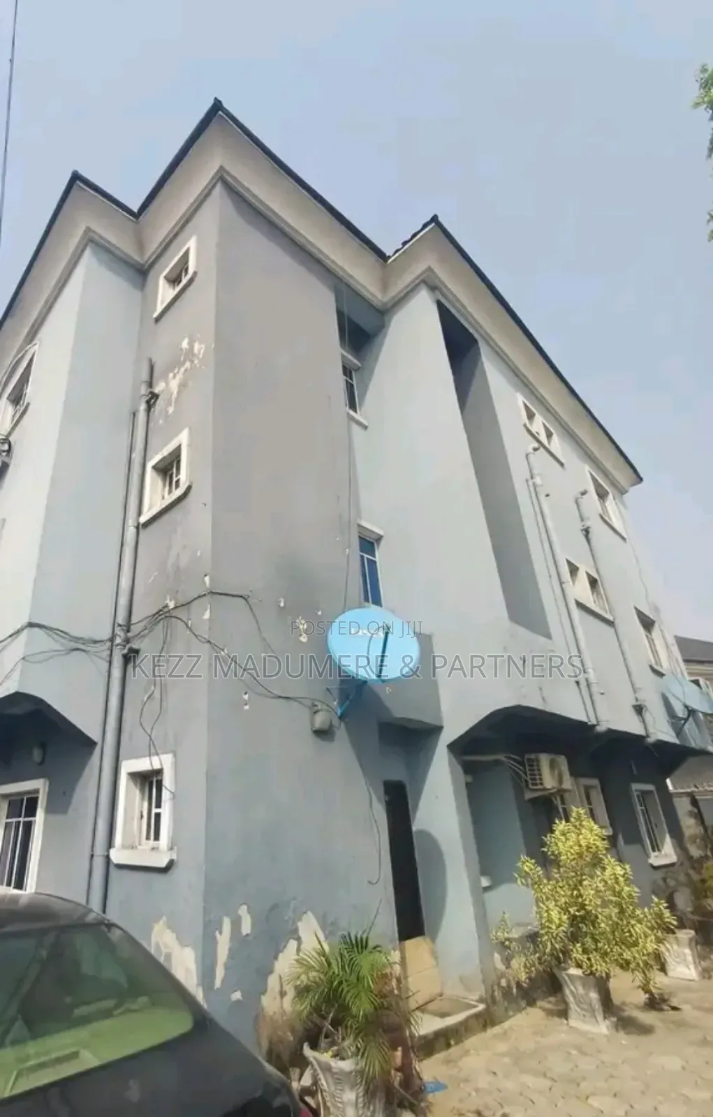 12bdrm Block of Flats in Amechi Primary Sch., Port-Harcourt for sale
