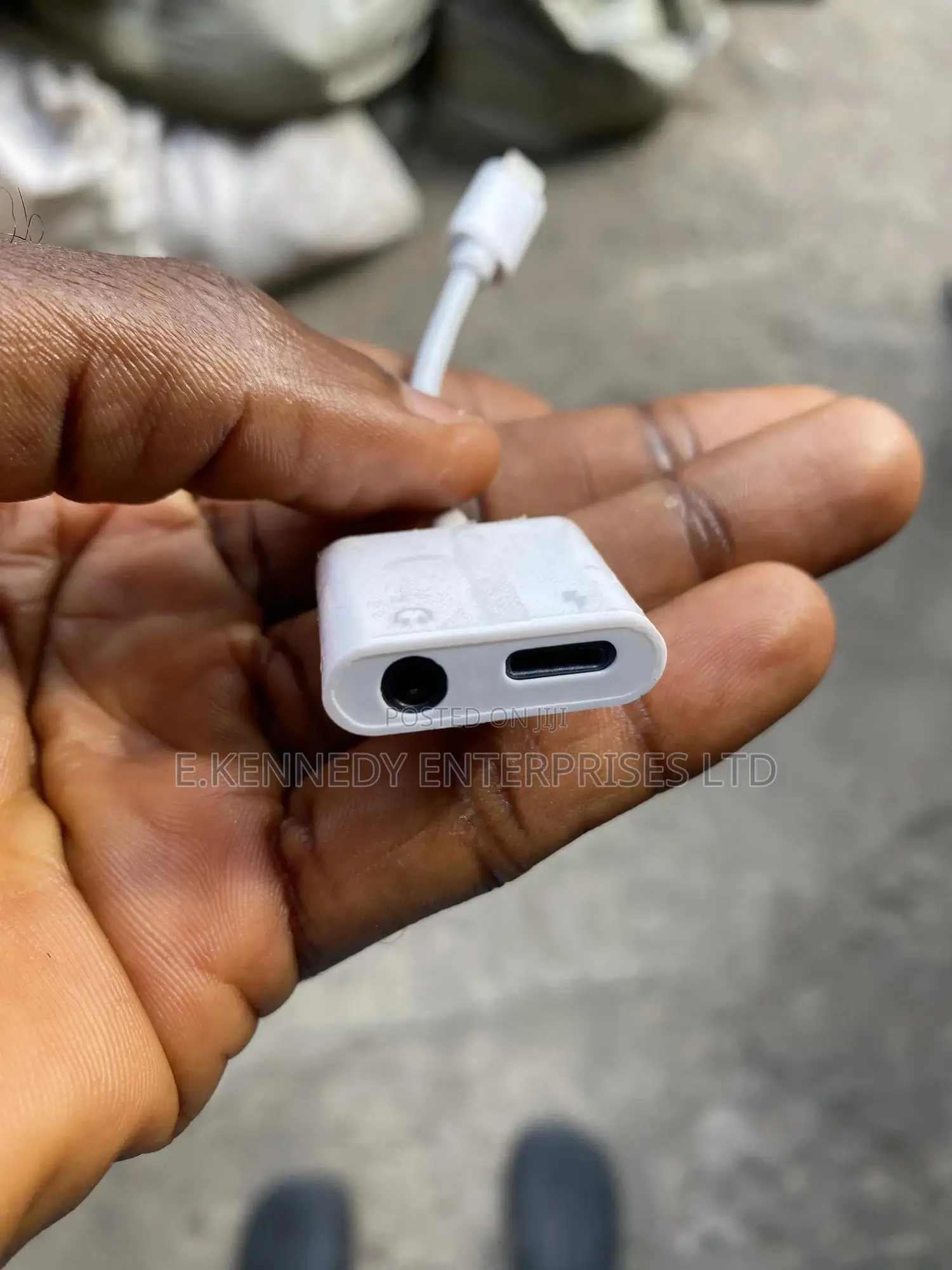 iPhone 3.5mm Jack Audio Extension Cable Aux Cord Charge Port