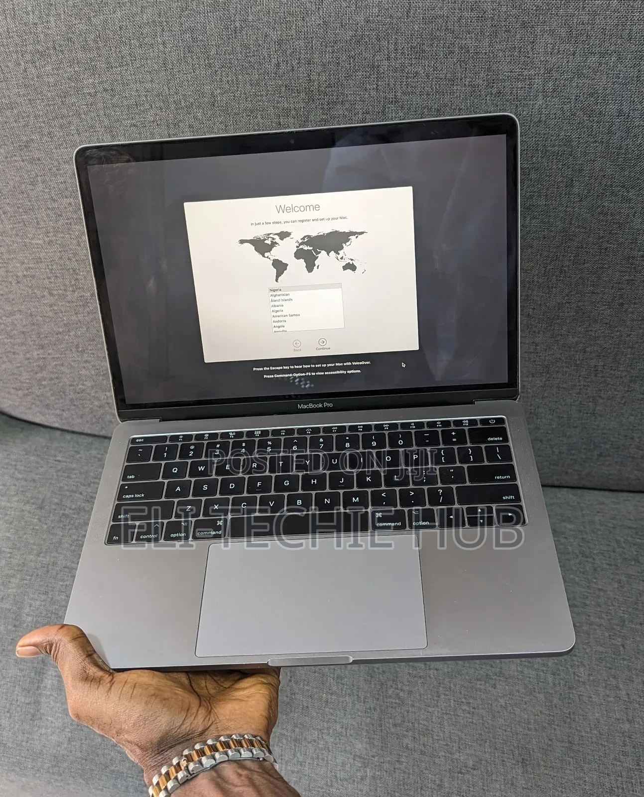 Laptop Apple MacBook 2017 8GB Intel Core I5 SSD 256GB