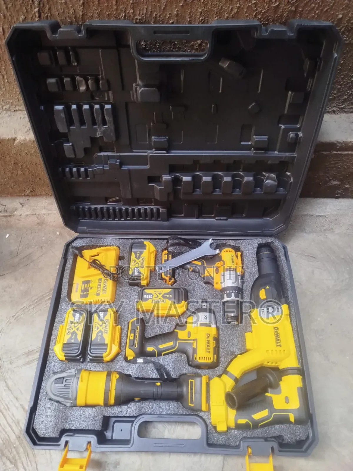 Dewalt 4in1 Cordless Combo