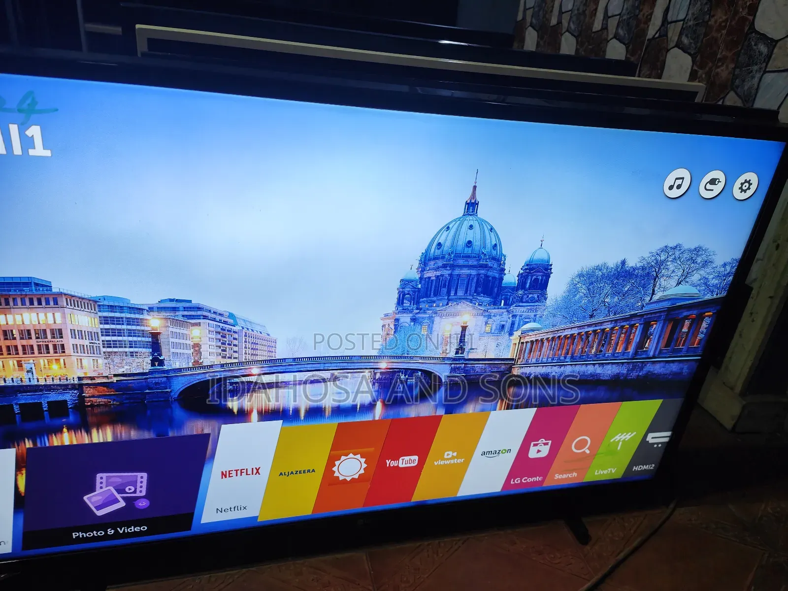 Uk Used 43inchs Lg Uhd Led Smart Internet Tv