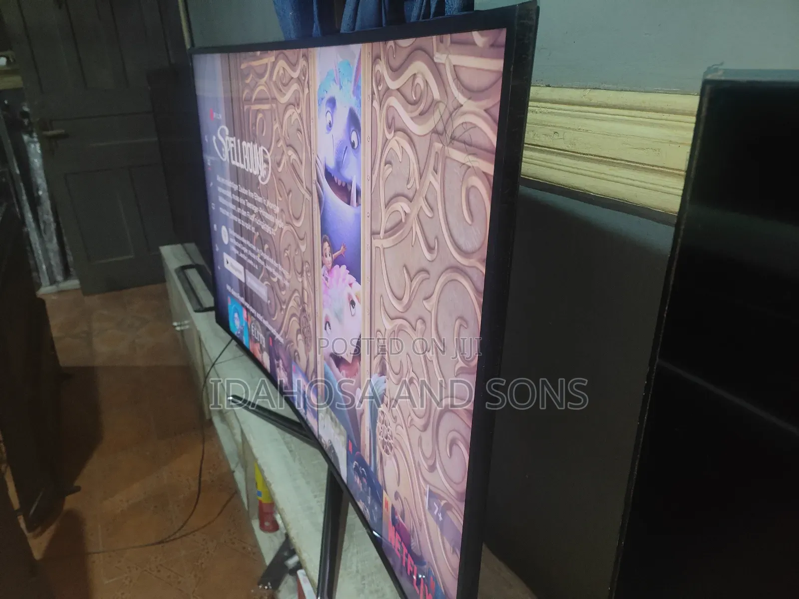 Ultra Slim Uk Used Samsung 55inchs Curve Uhd Smart Tv