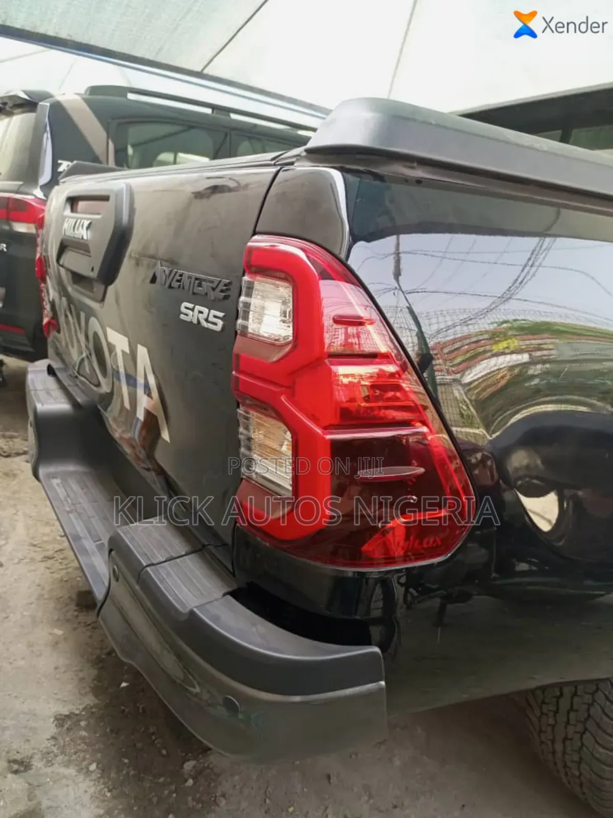 New Toyota Hilux 2023 Black