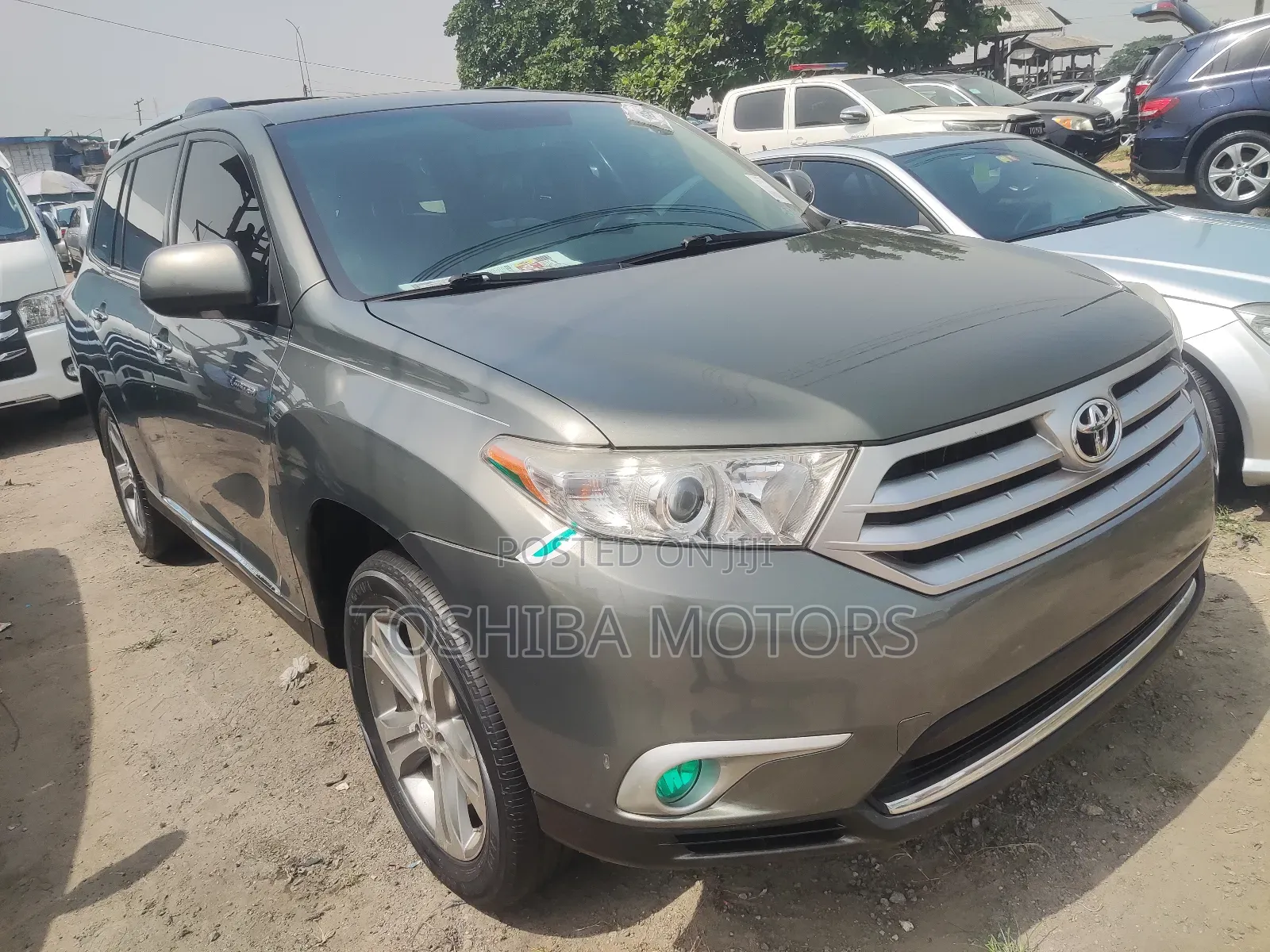 Toyota Highlander Limited 2012 Burgundy