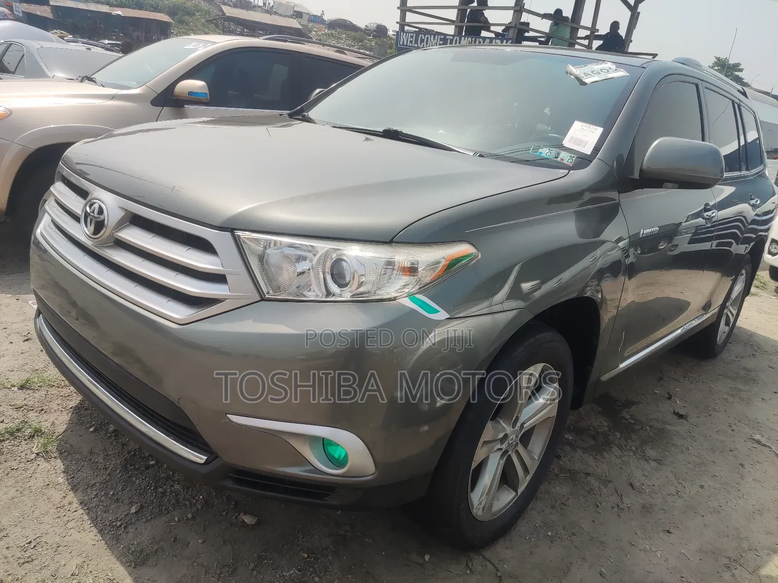 Toyota Highlander Limited 2012 Burgundy