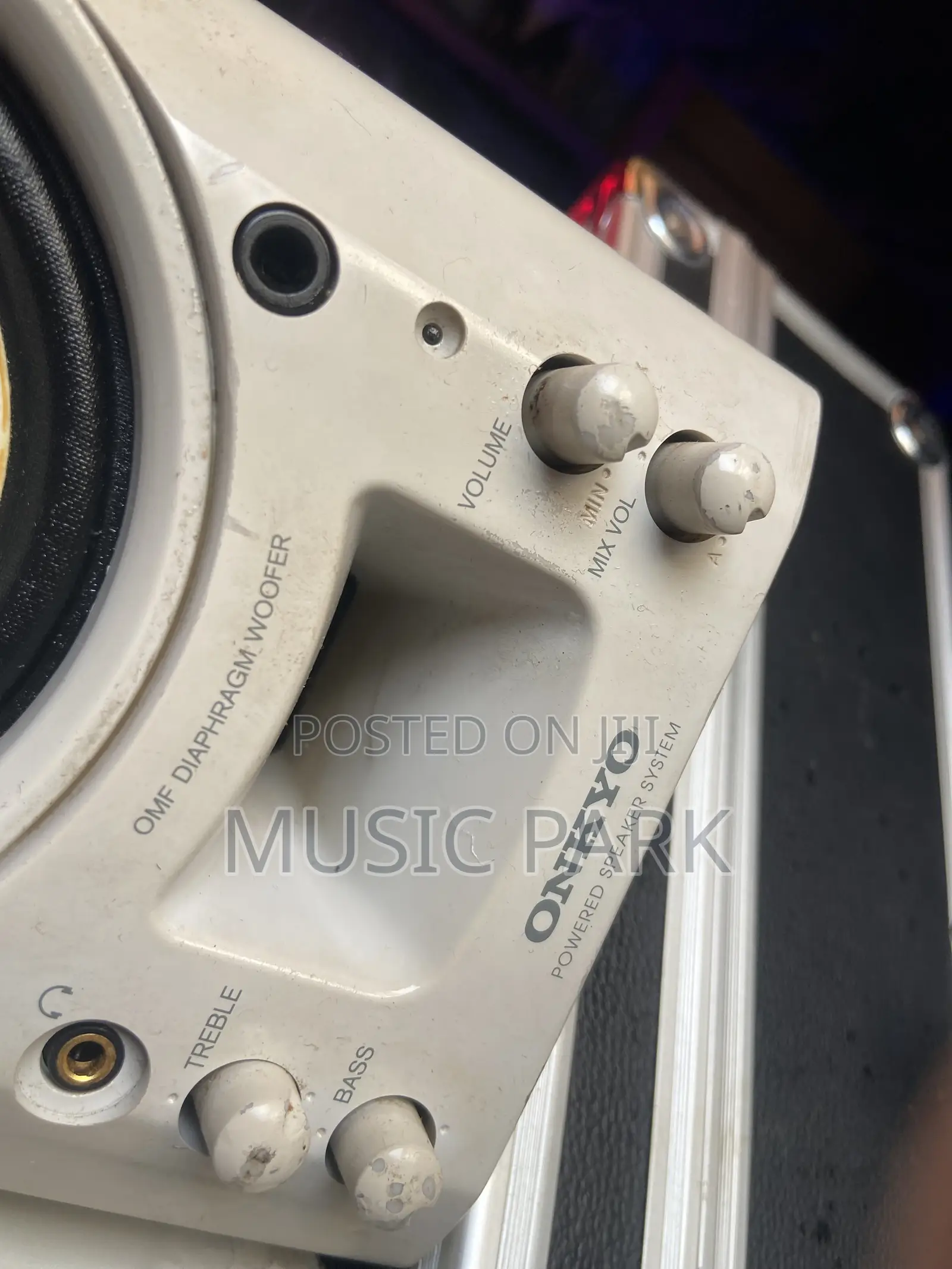 Studio Monitor Speakers