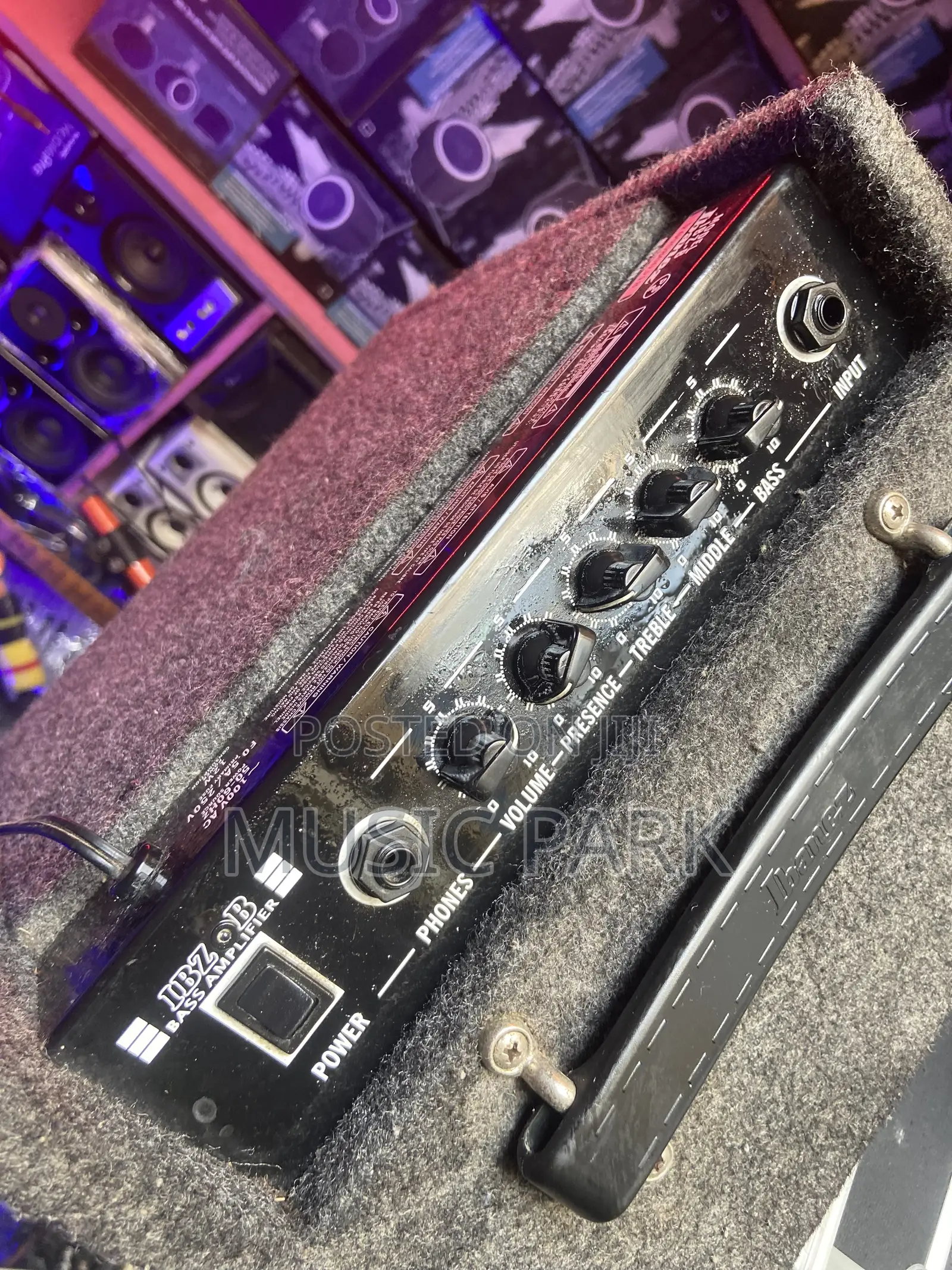 Ibanez Guitar Amplifier Combined
