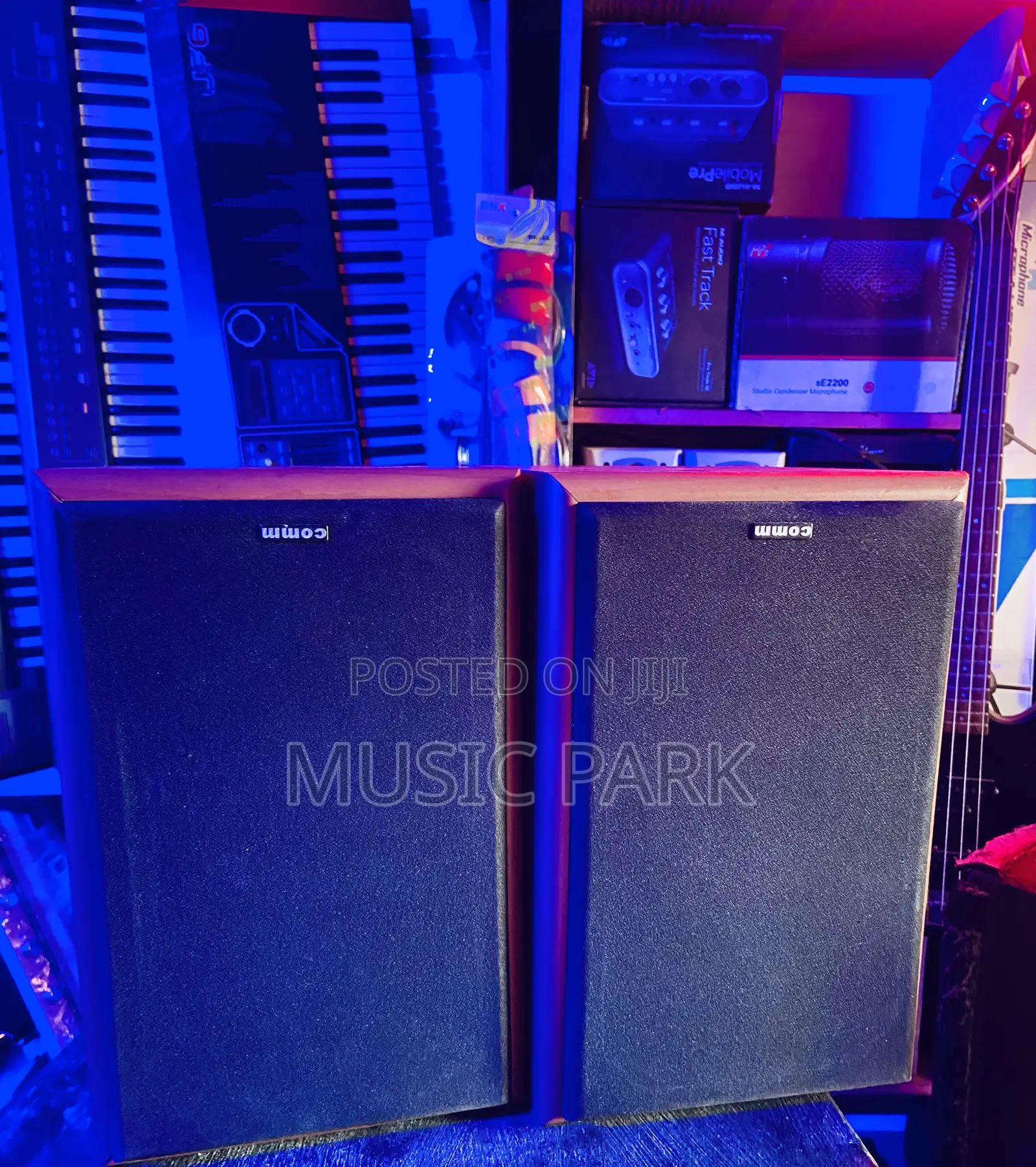 Studio Monitor Speakers