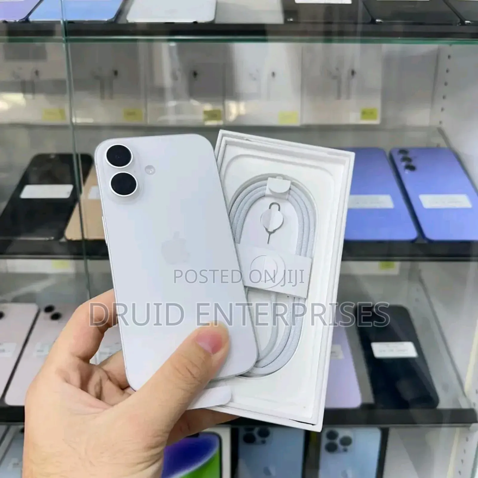 New Apple iPhone 16 128 GB White