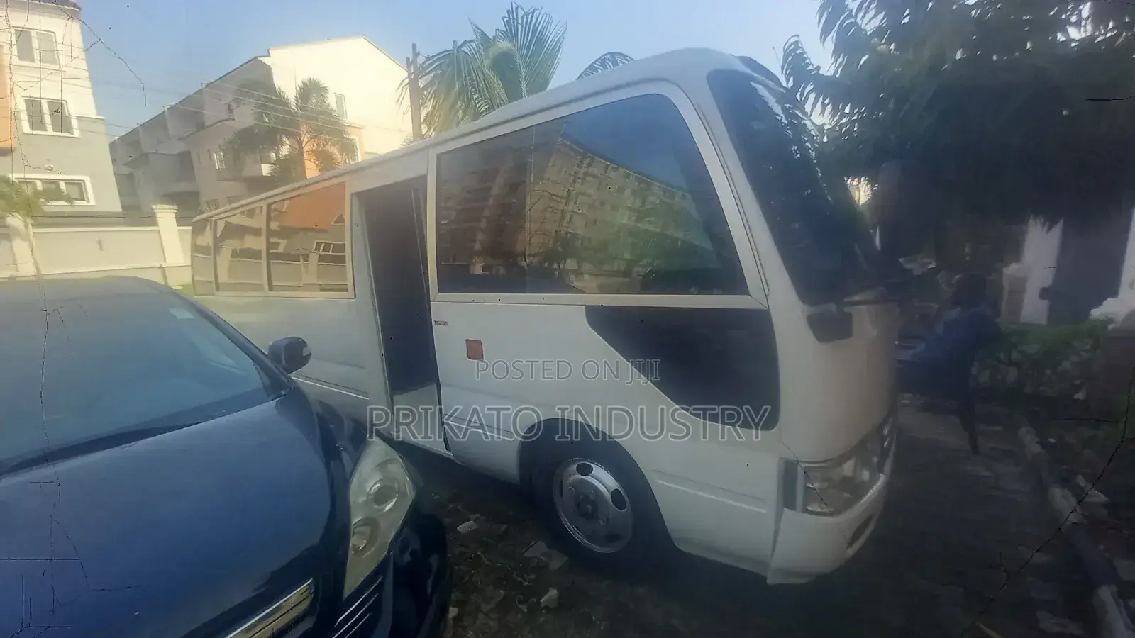 Hiace / Coastal Buses for Hire