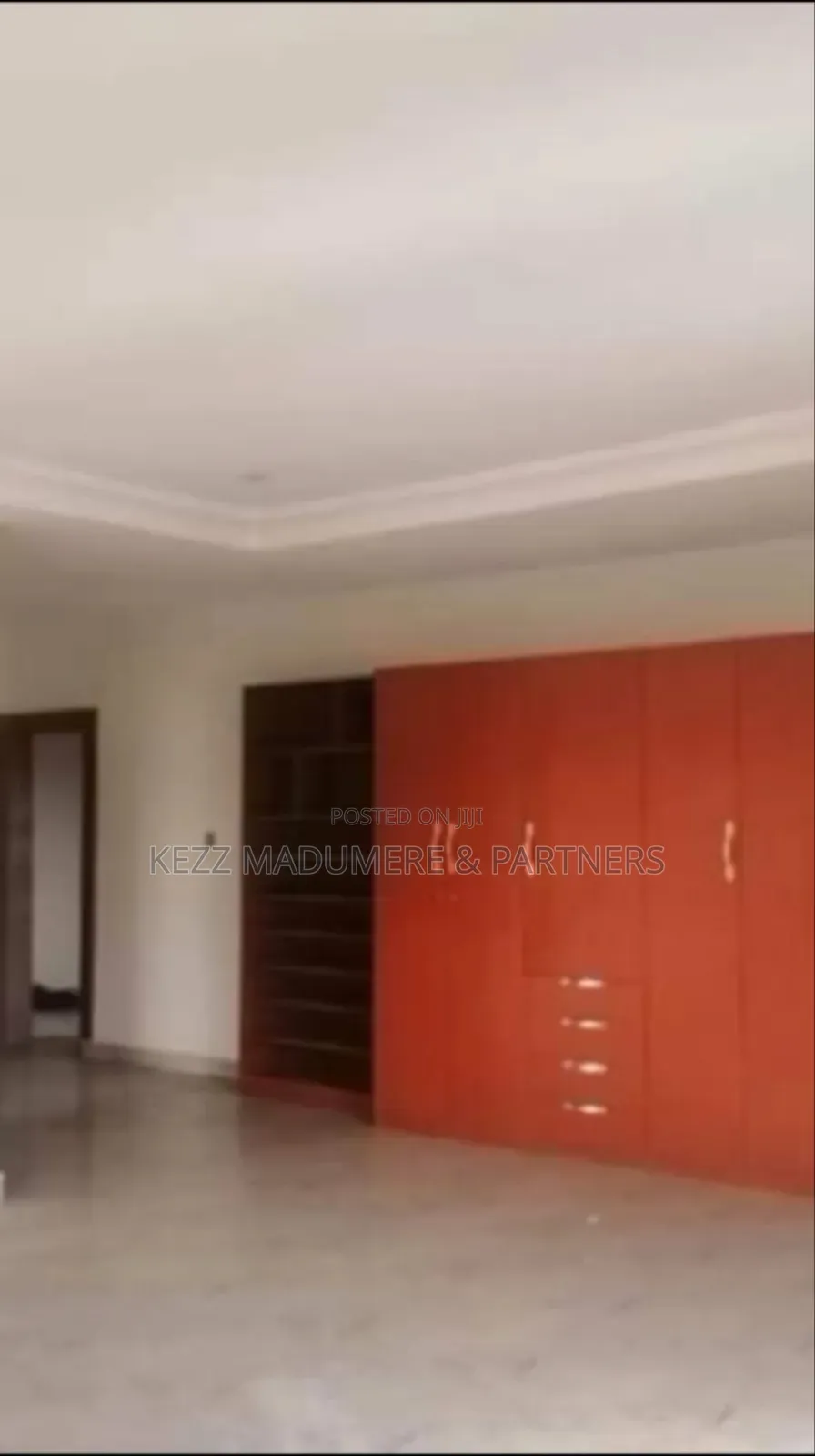 5bdrm Duplex in Prestigious Rocana for sale