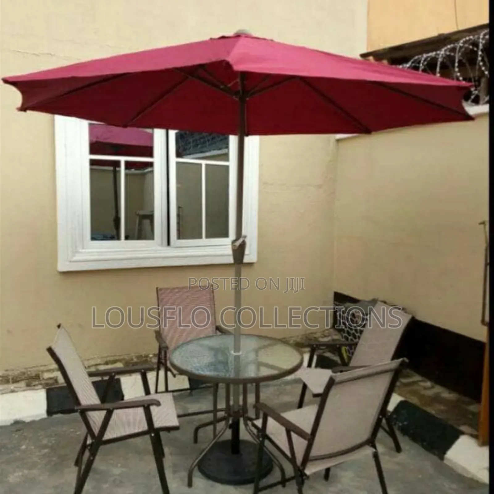Quality Outdoor Seating With Quality Winning Umbrella