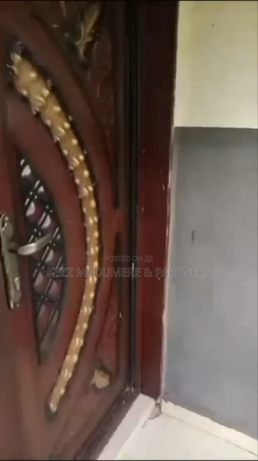 4bdrm Block of Flats in Nkwo Orji , Owerri, for sale