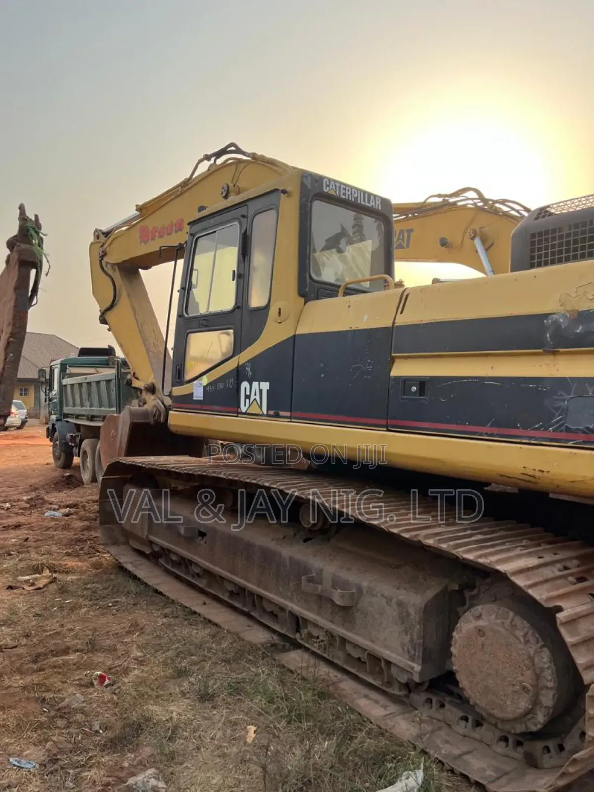 Cat Excavator 330L - Foreign Use - New Arrival