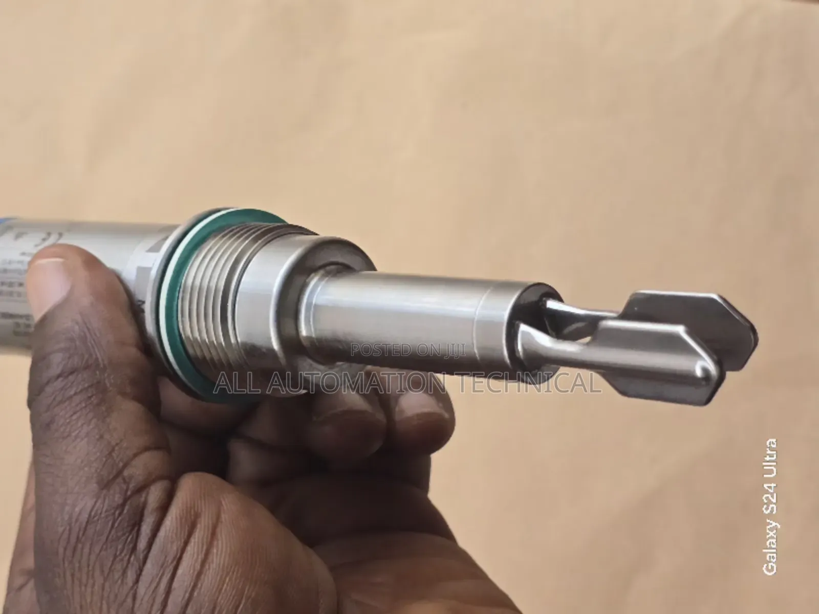 Endress Liquiphant FTL33 Level Switch | FTL33-AA4M3BCWSJ