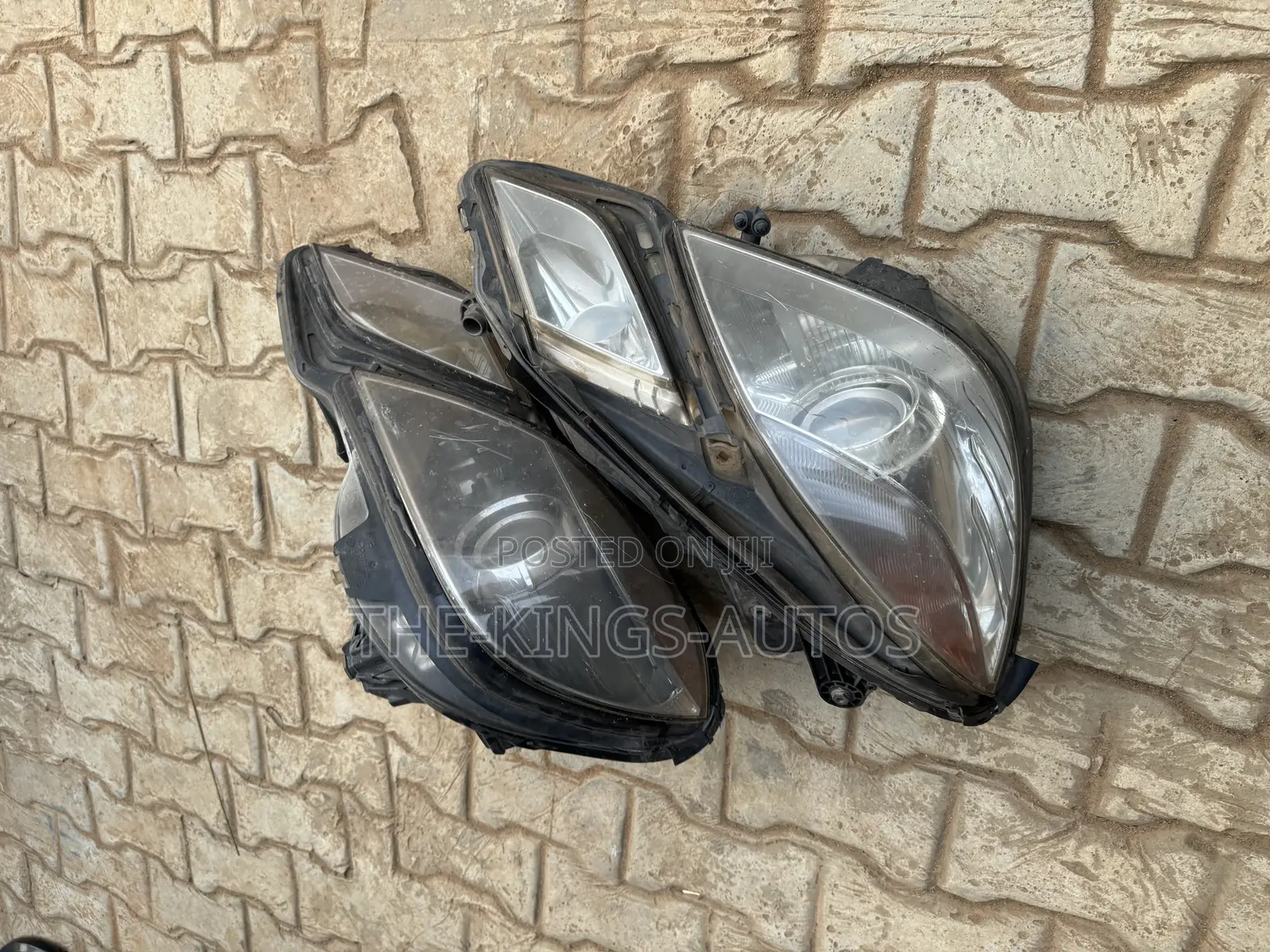 E350 2010/12 Front Headlight