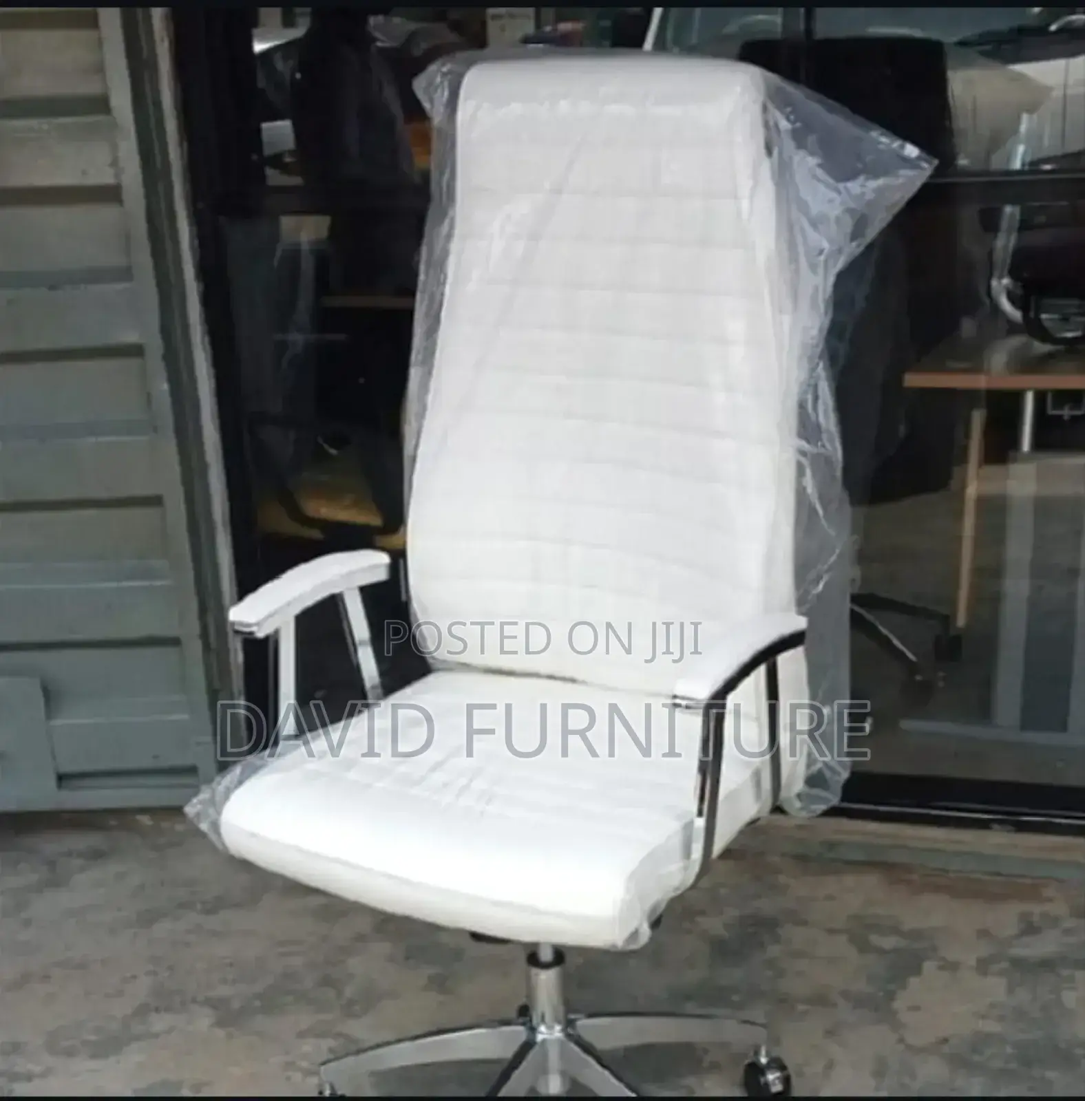 Swivel Seat