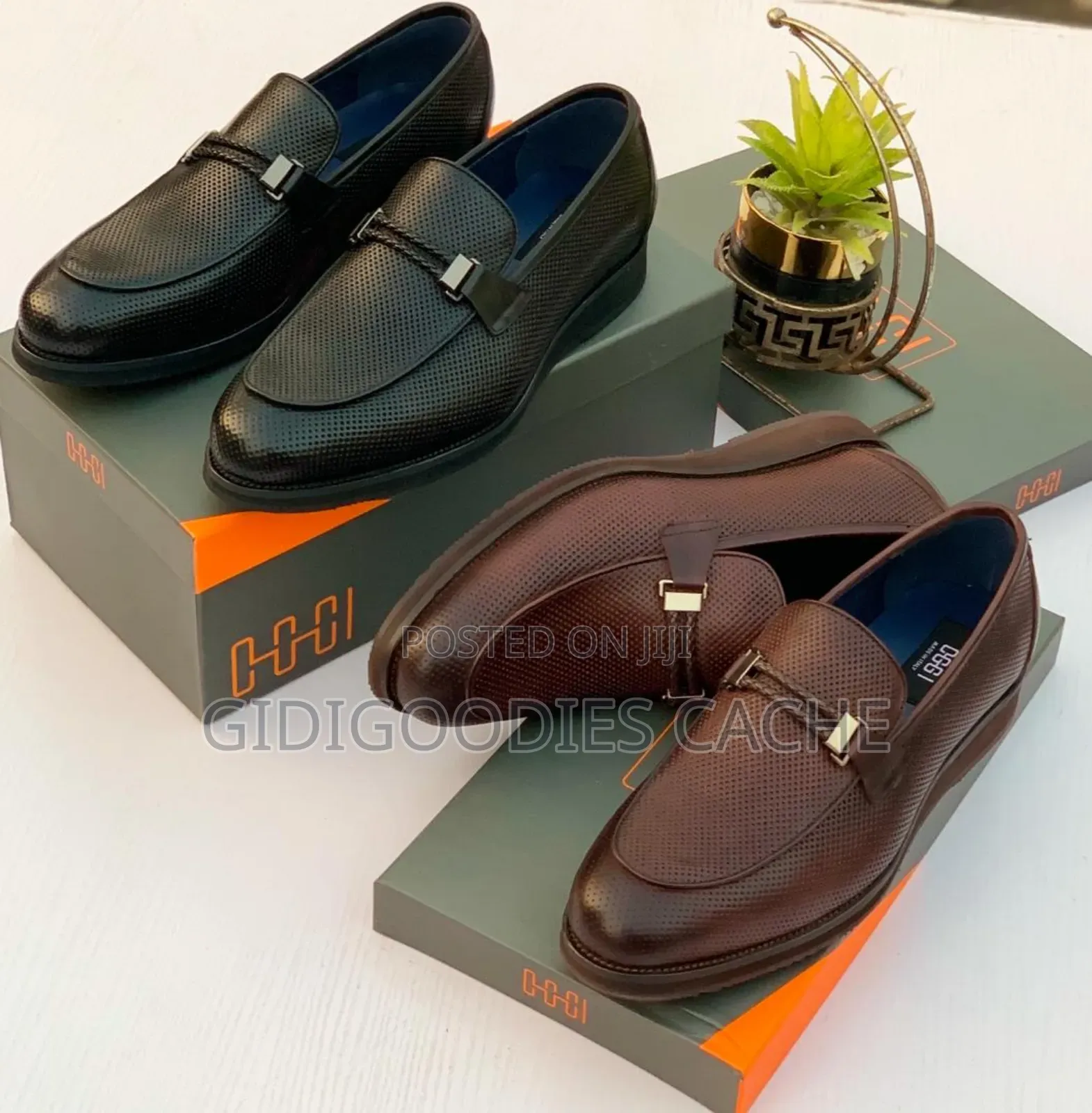 Oggi Classic Men's Loafers