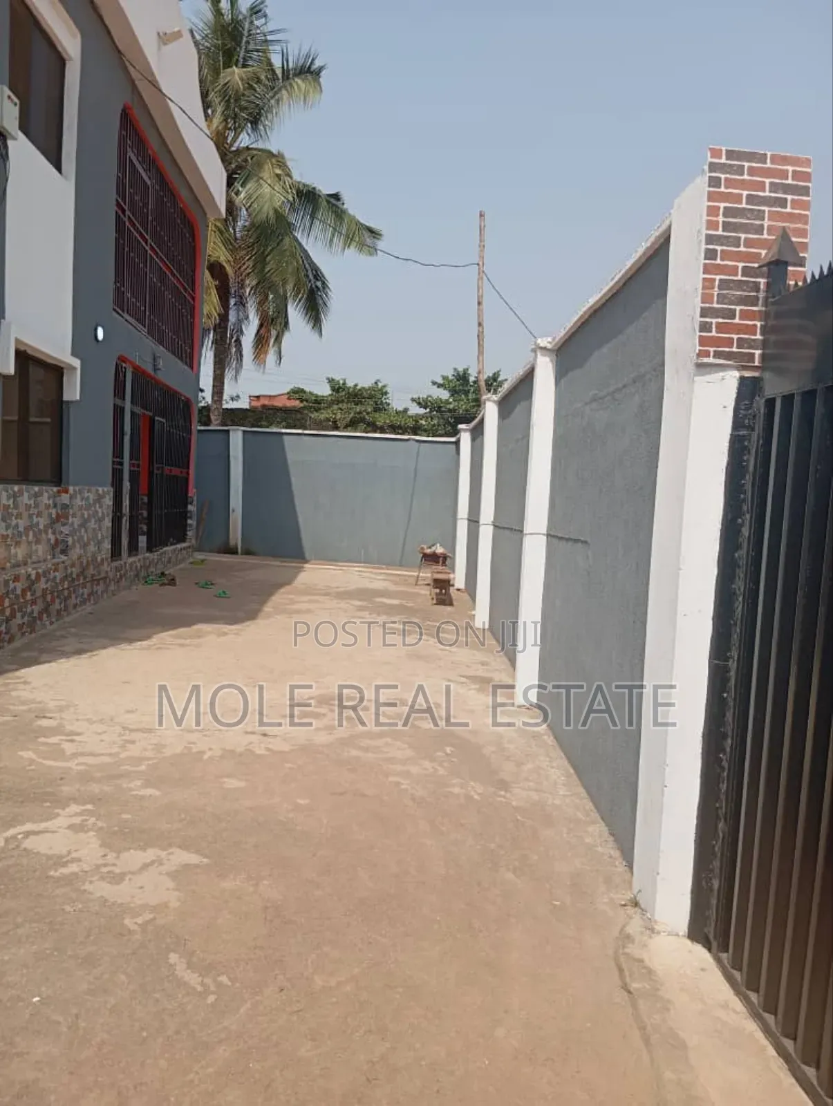 4bdrm Duplex in Meiran In A Cute for sale