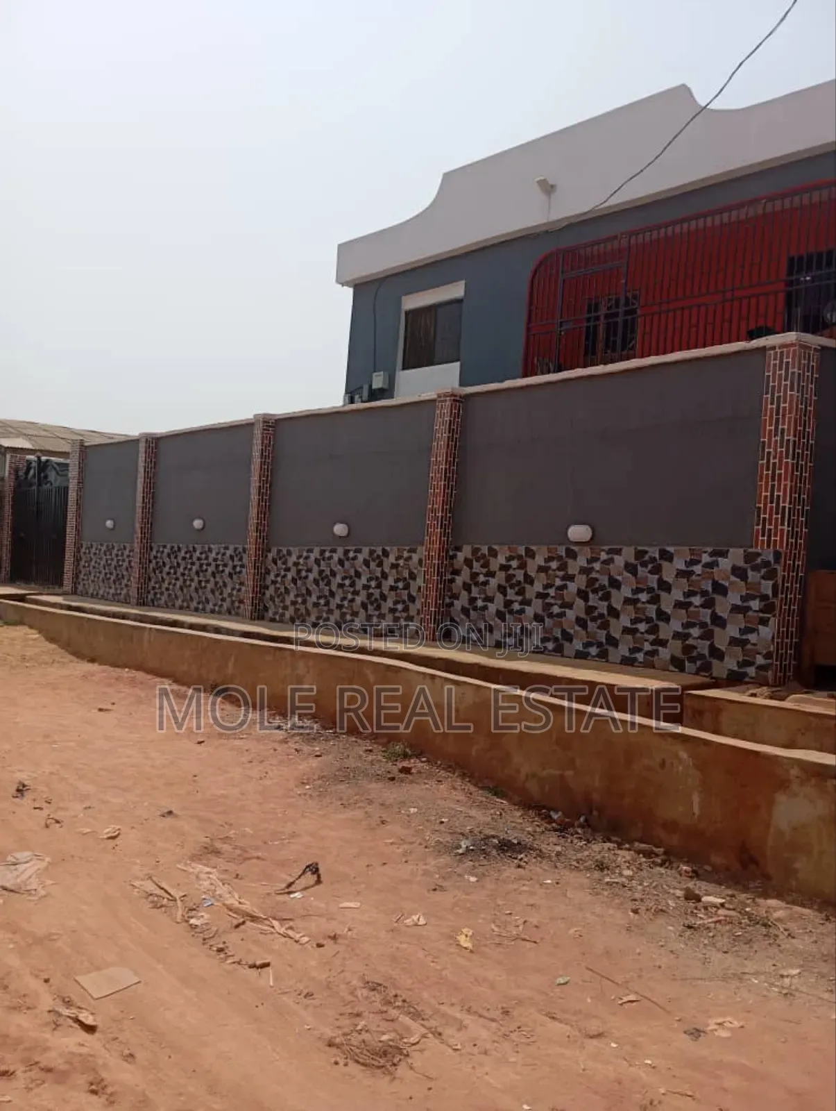 4bdrm Duplex in Meiran In A Cute for sale