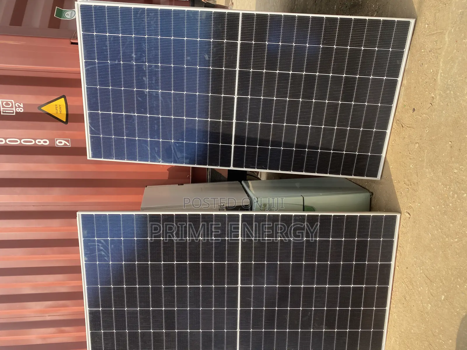 600w Solar Panels (144 Cells) We