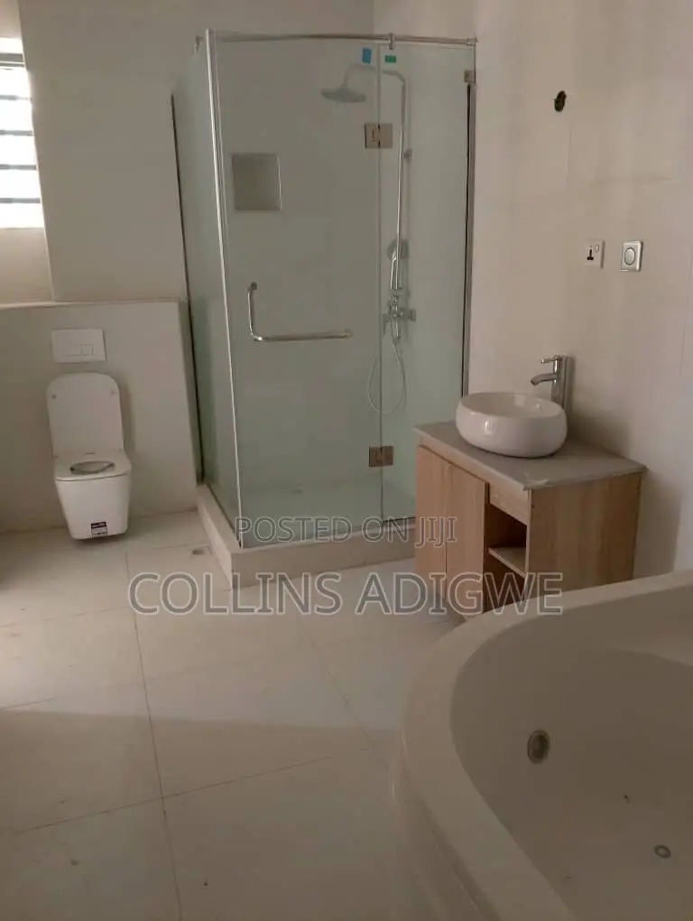 4bdrm Duplex in New Vgc Lekki for rent