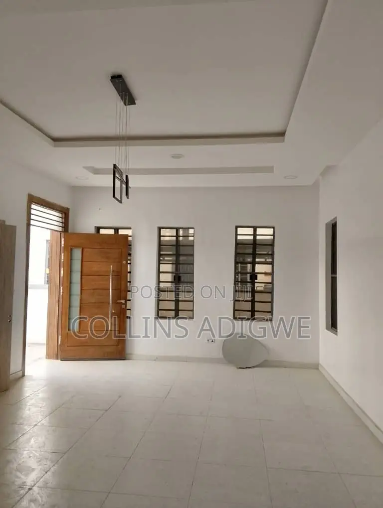 4bdrm Duplex in New Vgc Lekki for rent