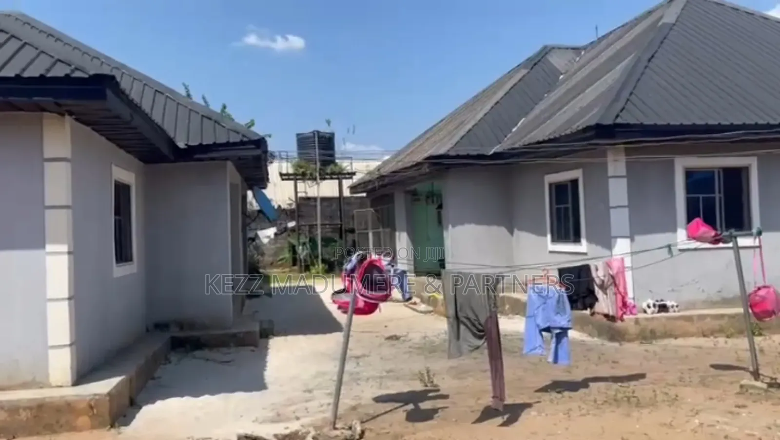 9bdrm Bungalow in Imo Housing Estate, for sale