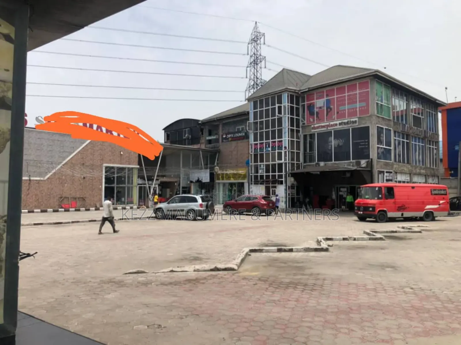 For Sale: Massive Multi Purpose Plaza on 5 Plots in Ph