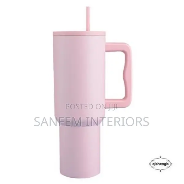 Plastic Mug With Straw