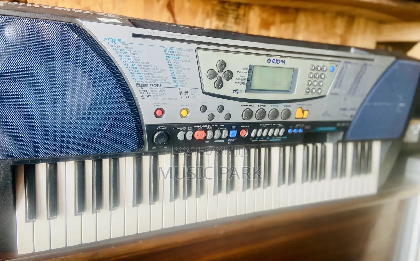 Yamaha PSR 340 Keyboard