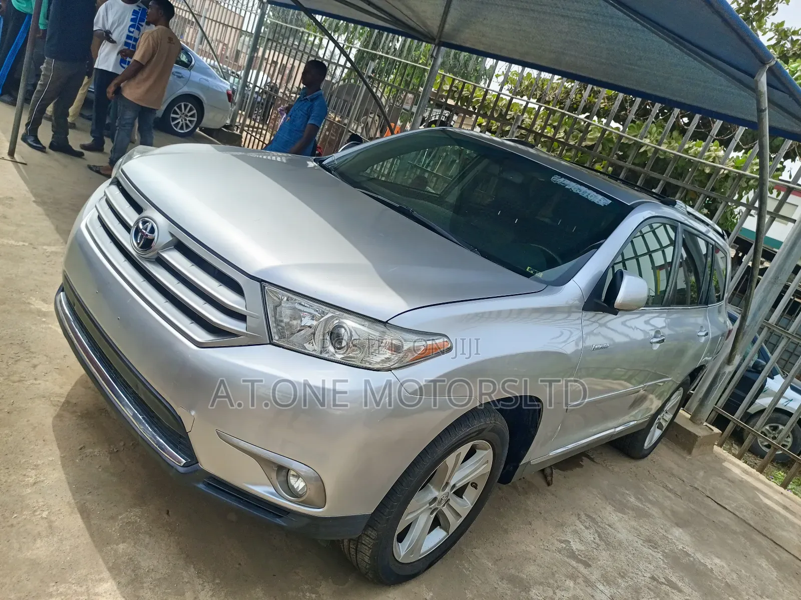 Toyota Highlander Limited 4dr SUV (3.5L 6cyl 6A) 2014 Silver