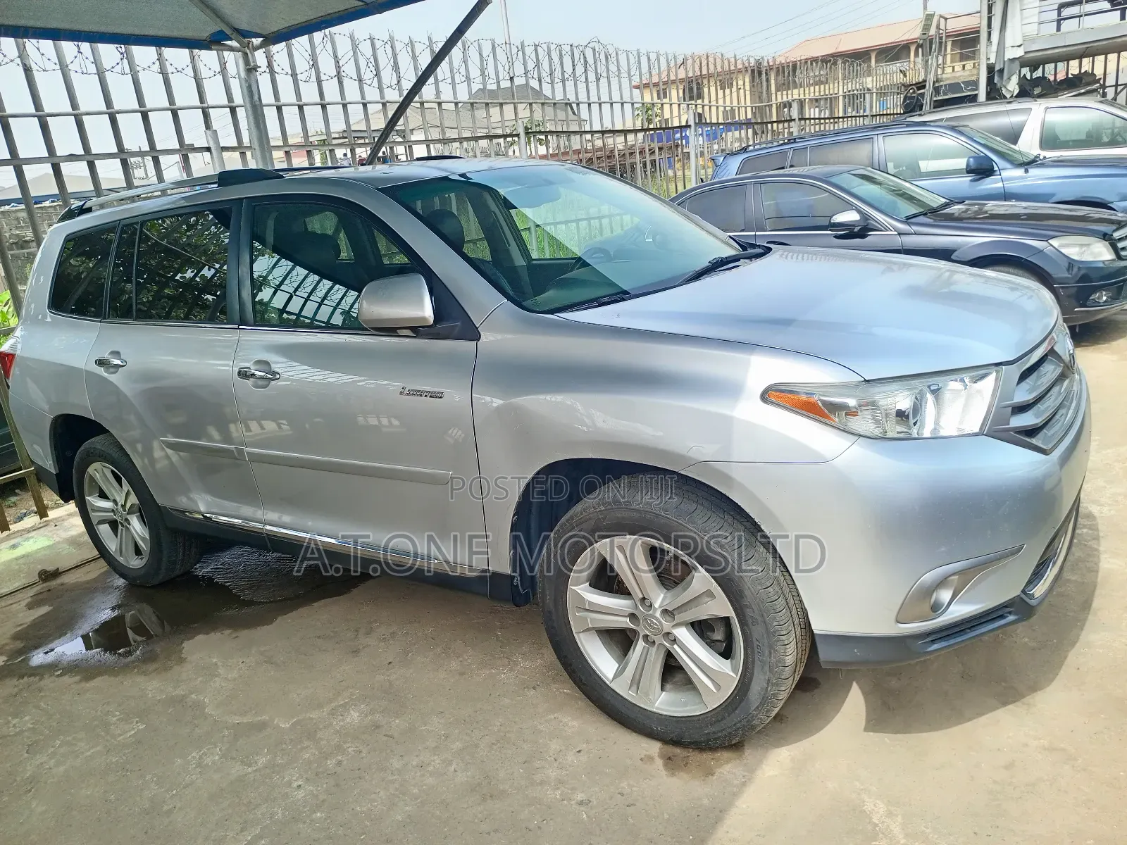 Toyota Highlander Limited 4dr SUV (3.5L 6cyl 6A) 2014 Silver